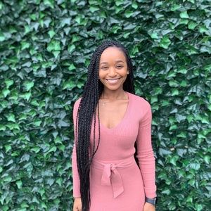 Meet your Posher, Tahya